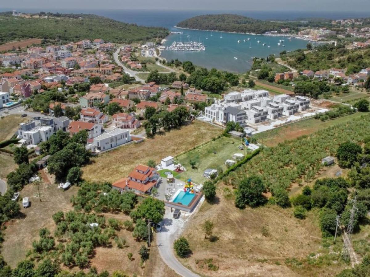 Mobile Homes Karlo & Dino Πούλα Εξωτερικό φωτογραφία