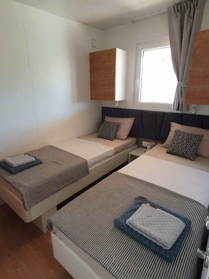 Mobile Homes Karlo & Dino Πούλα Εξωτερικό φωτογραφία